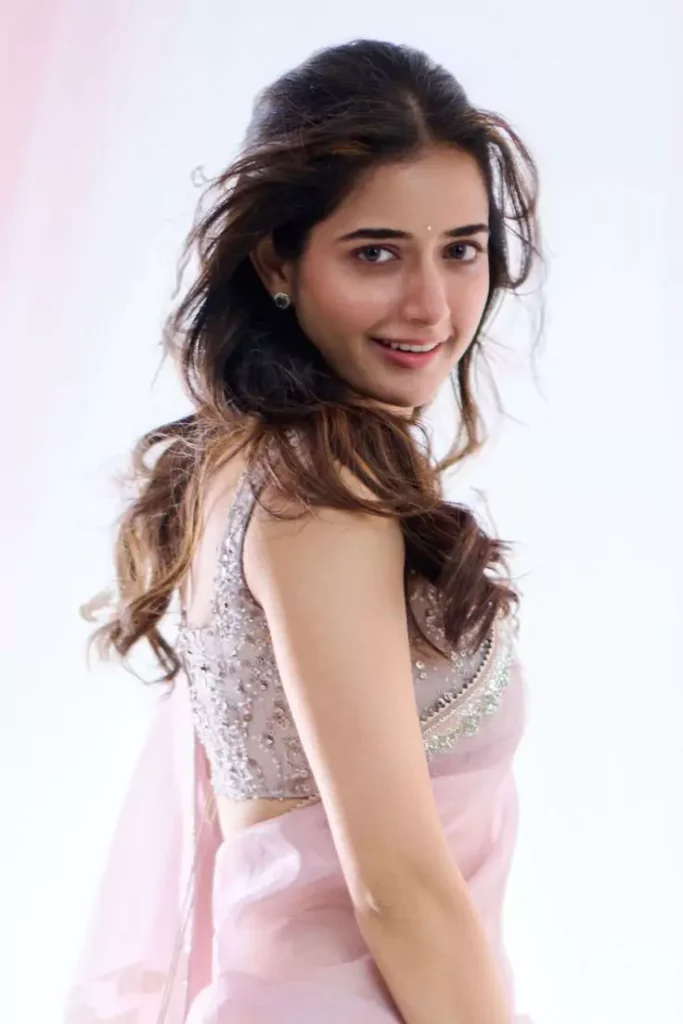 Ashika Ranganath images in bink share