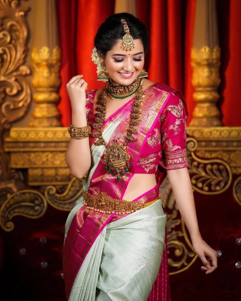 Hot Ashika Ranganath images with beautifull sharee 56