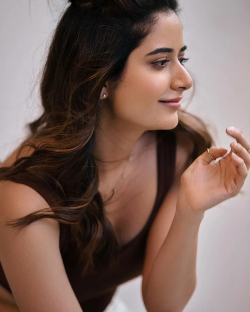 Ashika Ranganath Hot photo in black suit 57