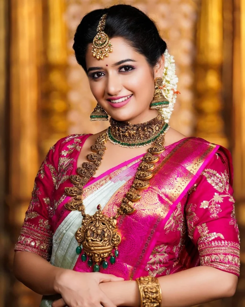 4k Ashika Ranganath images