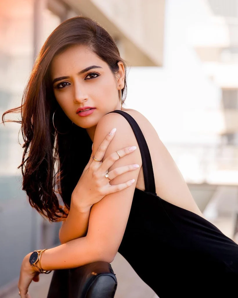 actress Ashika Ranganath Looking very hot in Black dress