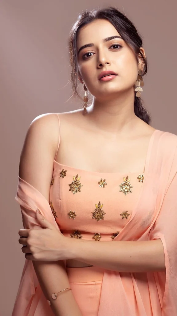 Ashika Ranganath hd in hot 2