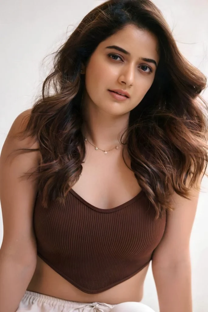 very hot Ashika Ranganath images