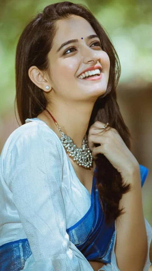 mobile wallpaper Ashika Ranganath images